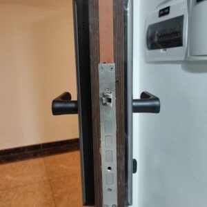 Alternative view of Khoá vân tay Laffer LC08 cho cửa gỗ